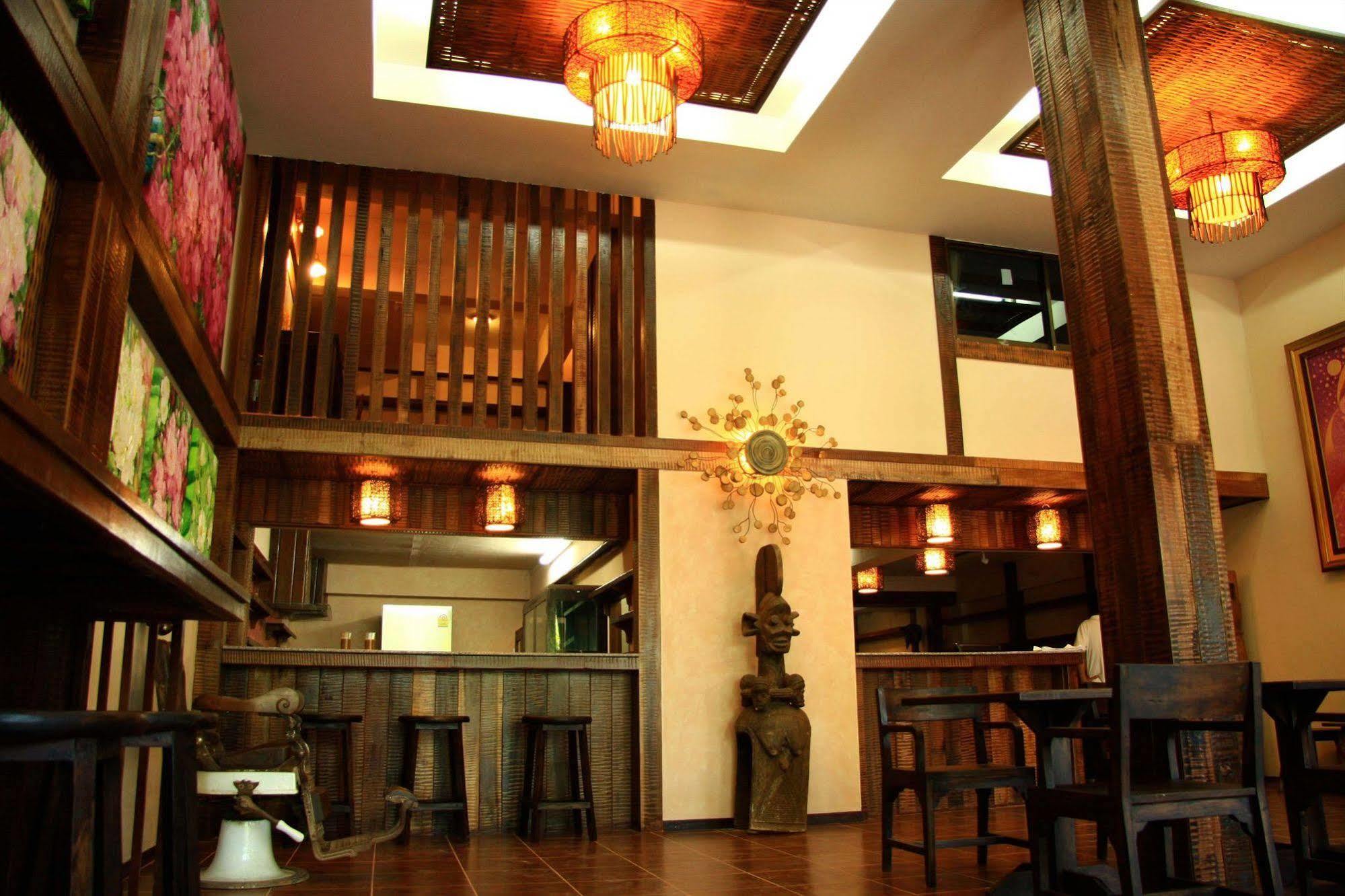 1 Nimman Gallery Hotel Chiang Mai Exterior foto